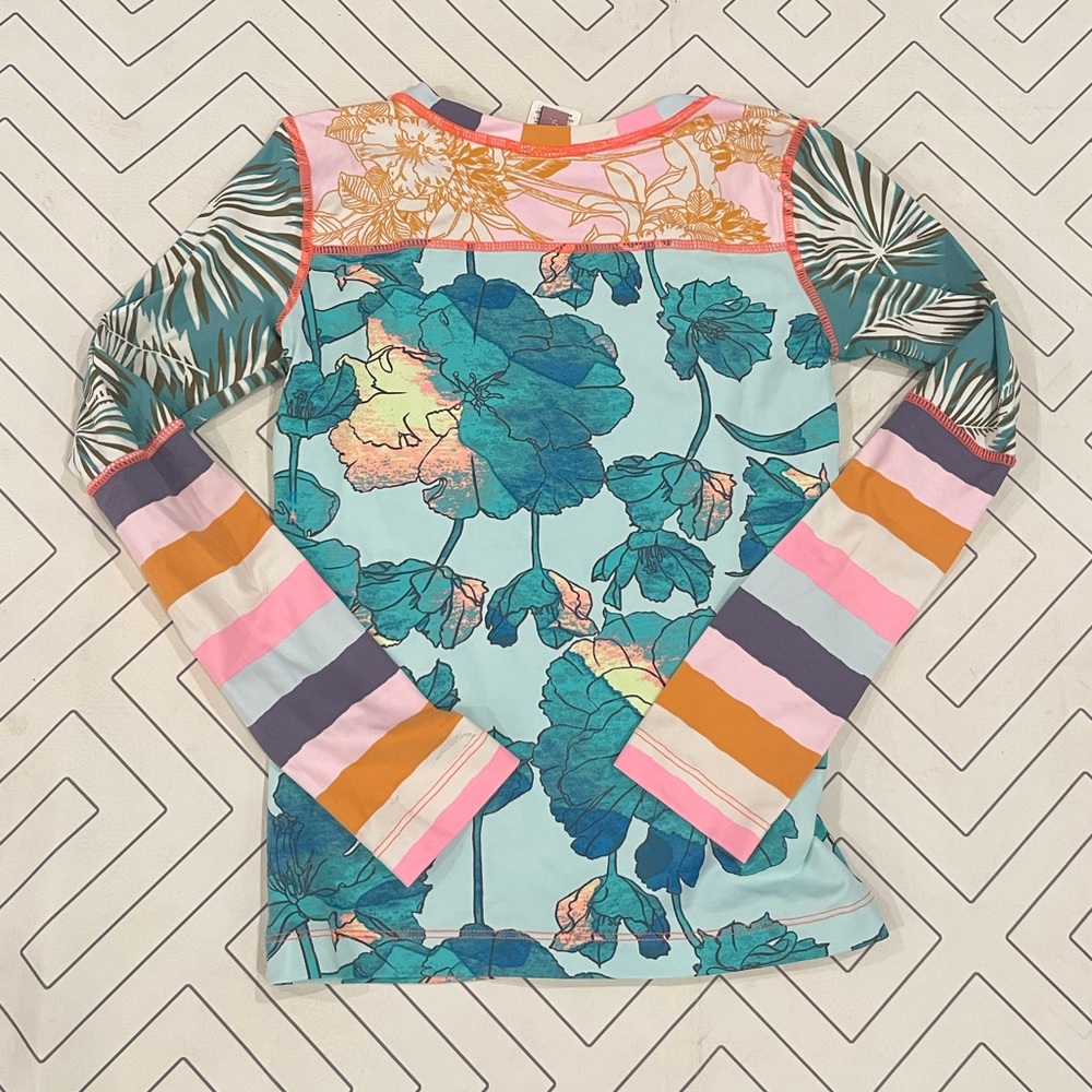 Maaji Multi Pattern Rash-guard - Picture 8 of 10